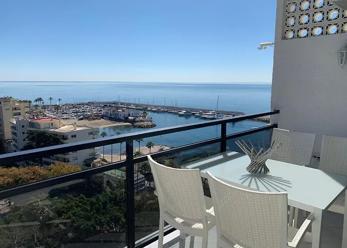 Apartment Skol 927a - Beachfront Luxury Penthouse